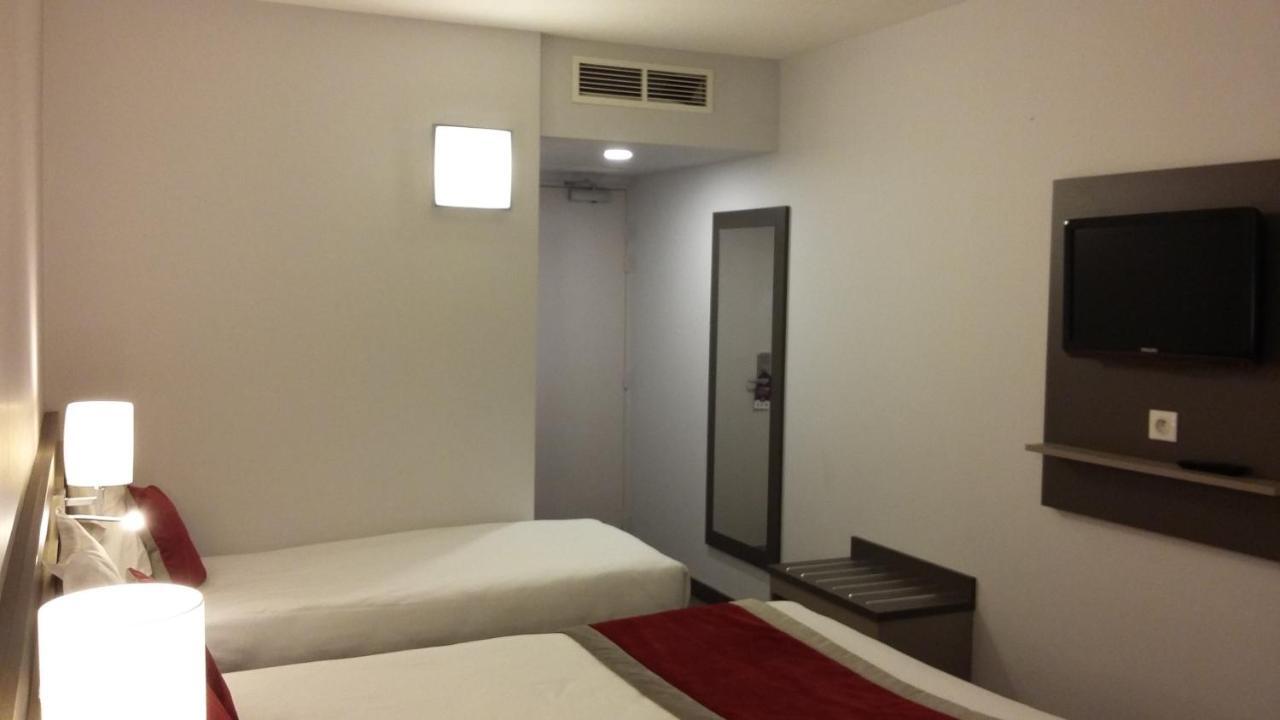 Hotel Akena Aeroport Charles De Gaulle - Saint Witz Saint-Witz Exterior foto