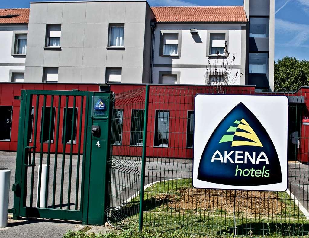 Hotel Akena Aeroport Charles De Gaulle - Saint Witz Saint-Witz Exterior foto